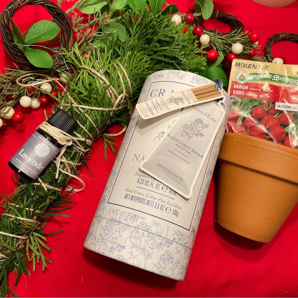 Crabtree Evelyn fragrance oil and gift 🎁 set